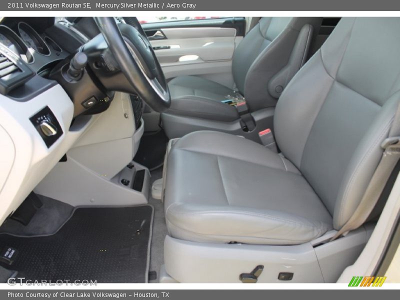 Mercury Silver Metallic / Aero Gray 2011 Volkswagen Routan SE