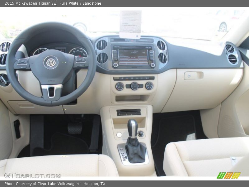 Pure White / Sandstone 2015 Volkswagen Tiguan SE