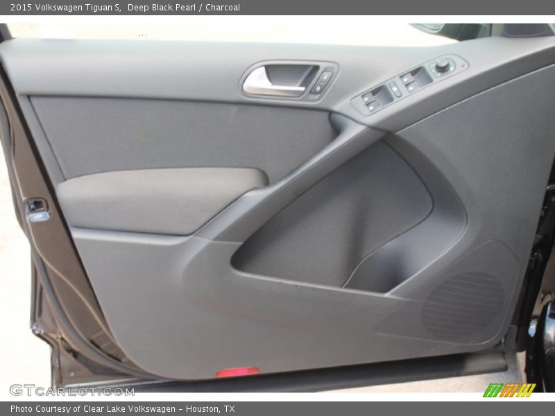 Deep Black Pearl / Charcoal 2015 Volkswagen Tiguan S