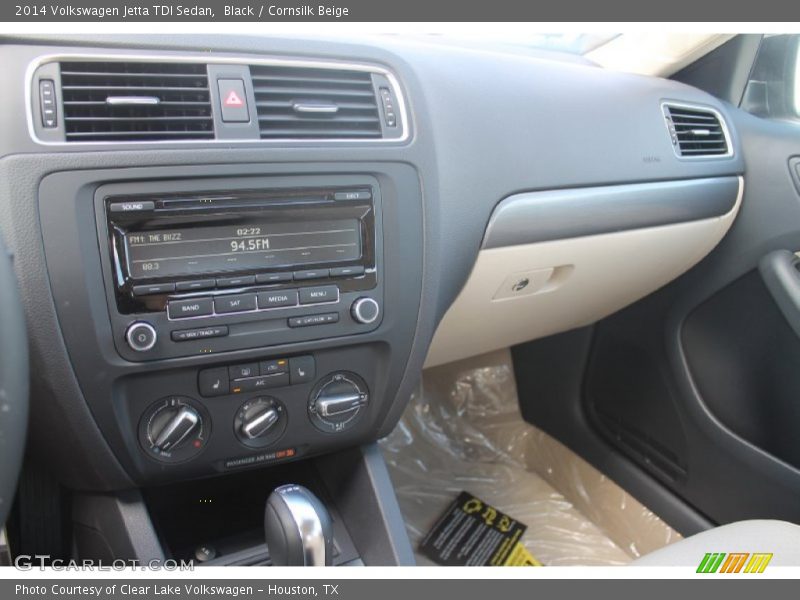 Black / Cornsilk Beige 2014 Volkswagen Jetta TDI Sedan