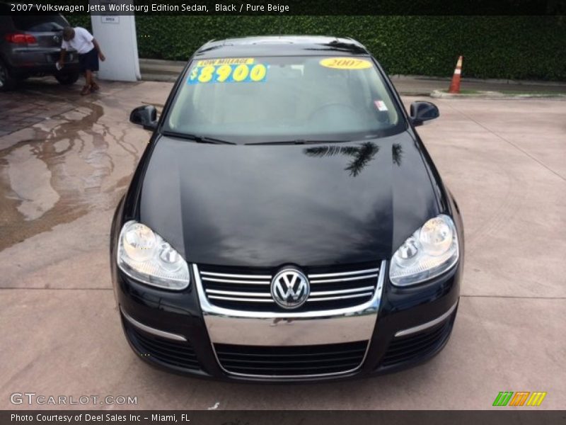 Black / Pure Beige 2007 Volkswagen Jetta Wolfsburg Edition Sedan