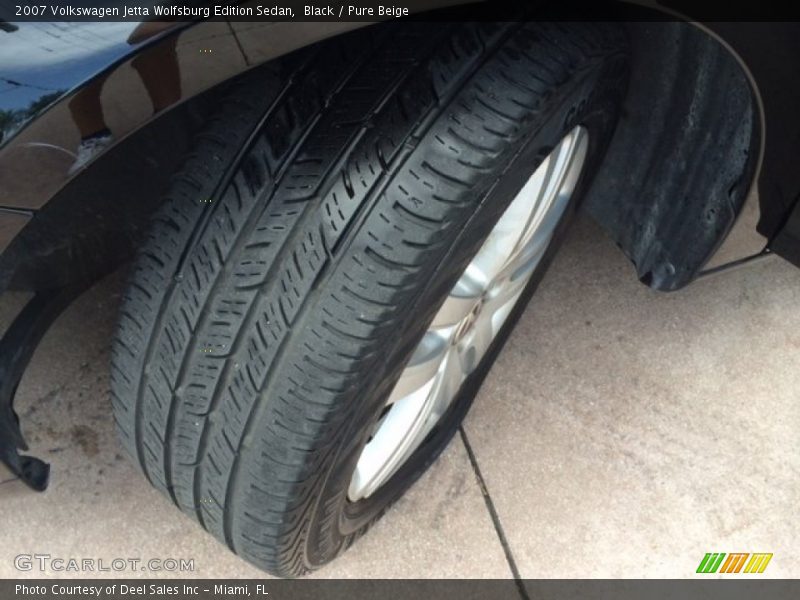 Black / Pure Beige 2007 Volkswagen Jetta Wolfsburg Edition Sedan