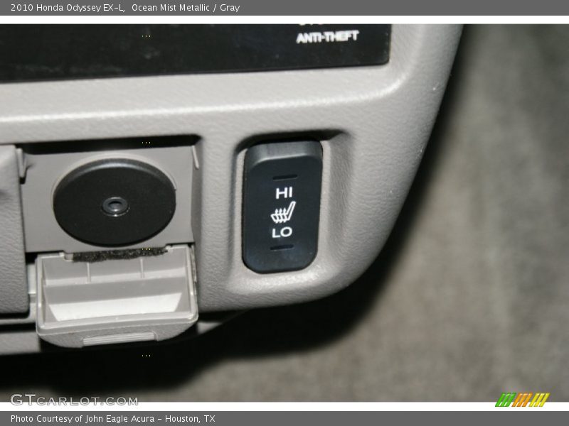 Ocean Mist Metallic / Gray 2010 Honda Odyssey EX-L
