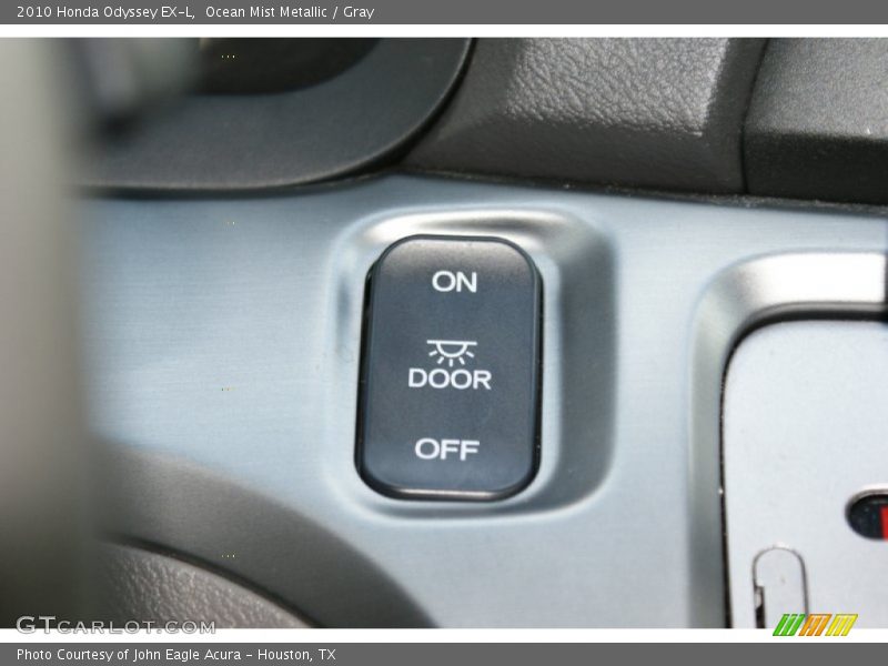 Ocean Mist Metallic / Gray 2010 Honda Odyssey EX-L