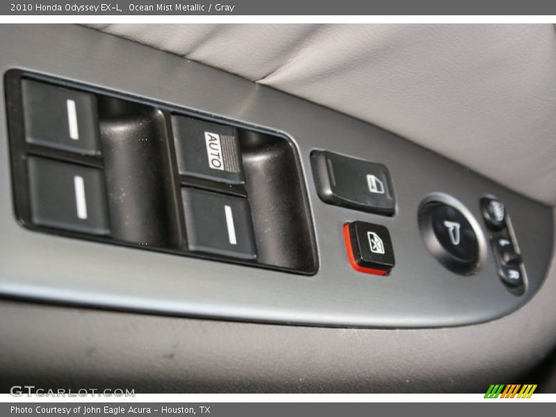 Ocean Mist Metallic / Gray 2010 Honda Odyssey EX-L