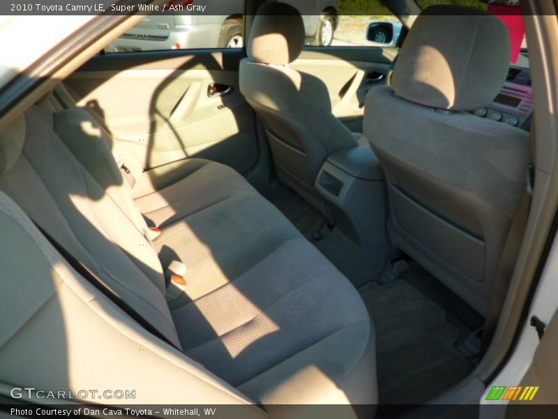 Super White / Ash Gray 2010 Toyota Camry LE