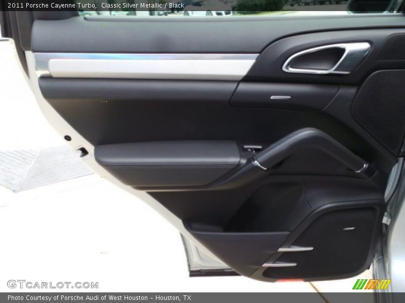 Classic Silver Metallic / Black 2011 Porsche Cayenne Turbo