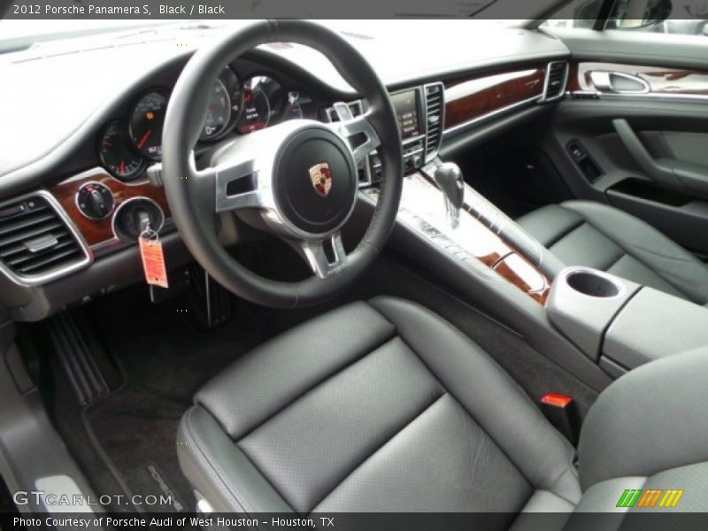 Black / Black 2012 Porsche Panamera S