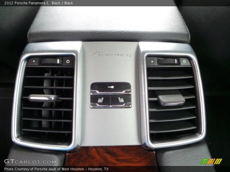 Black / Black 2012 Porsche Panamera S