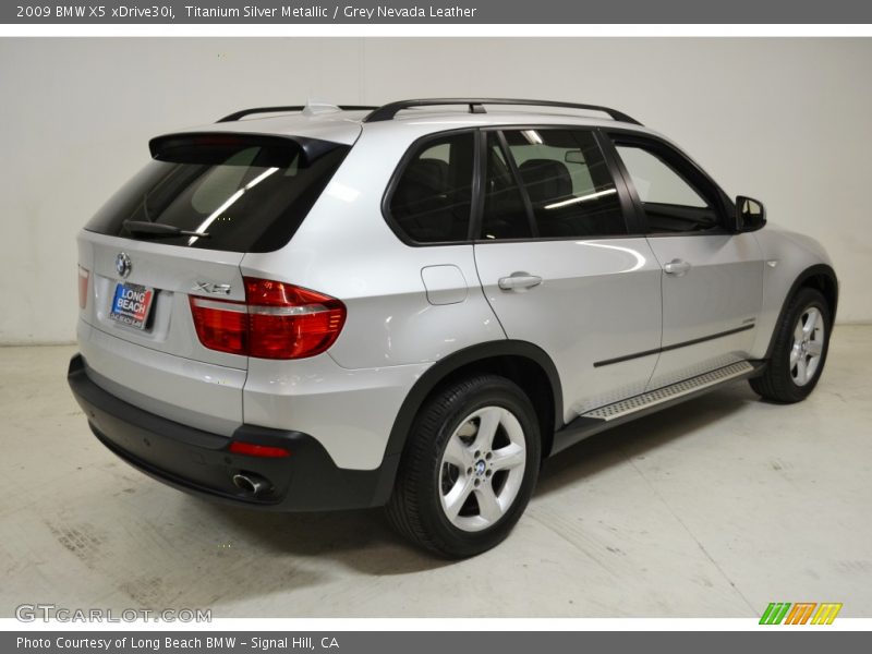 Titanium Silver Metallic / Grey Nevada Leather 2009 BMW X5 xDrive30i