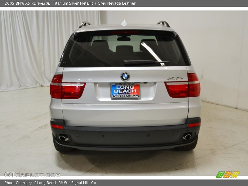 Titanium Silver Metallic / Grey Nevada Leather 2009 BMW X5 xDrive30i