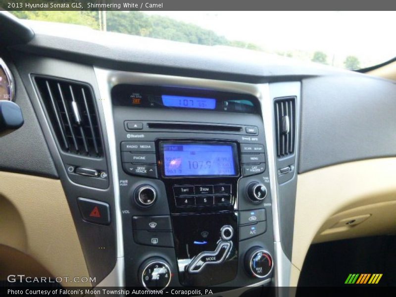 Shimmering White / Camel 2013 Hyundai Sonata GLS