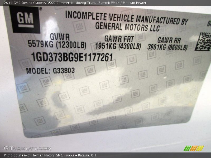 Summit White / Medium Pewter 2014 GMC Savana Cutaway 3500 Commercial Moving Truck