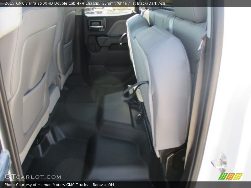 Summit White / Jet Black/Dark Ash 2015 GMC Sierra 2500HD Double Cab 4x4 Chassis