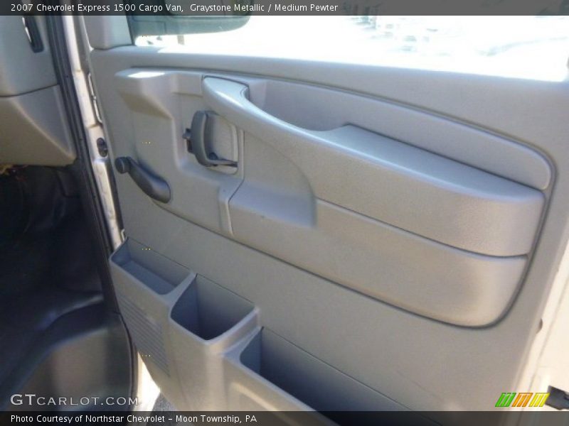 Graystone Metallic / Medium Pewter 2007 Chevrolet Express 1500 Cargo Van