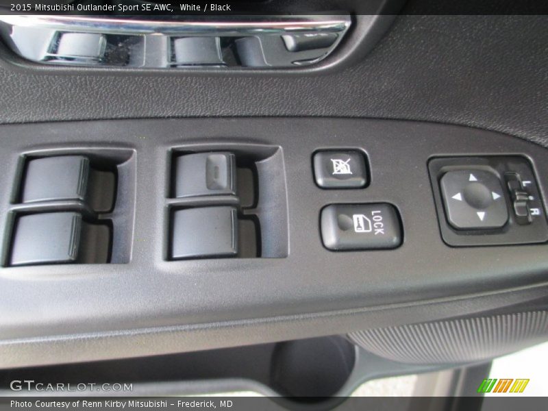White / Black 2015 Mitsubishi Outlander Sport SE AWC