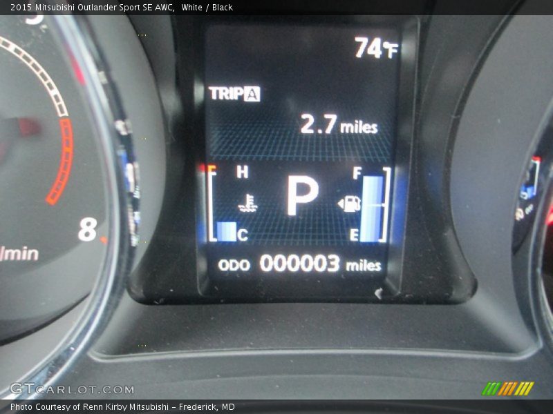 White / Black 2015 Mitsubishi Outlander Sport SE AWC