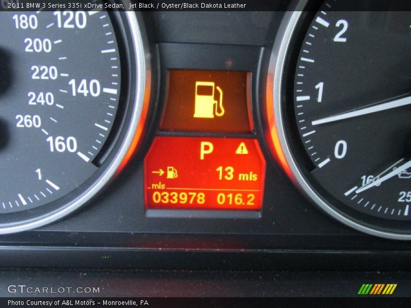 Jet Black / Oyster/Black Dakota Leather 2011 BMW 3 Series 335i xDrive Sedan