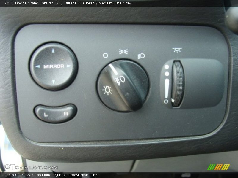Butane Blue Pearl / Medium Slate Gray 2005 Dodge Grand Caravan SXT