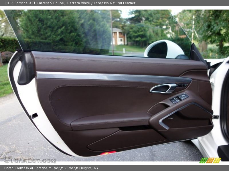 Door Panel of 2012 911 Carrera S Coupe