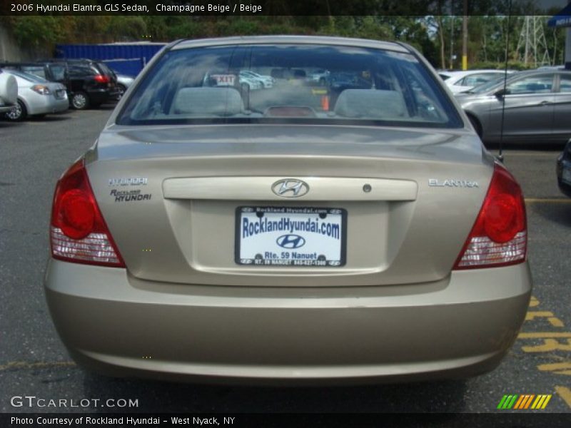 Champagne Beige / Beige 2006 Hyundai Elantra GLS Sedan