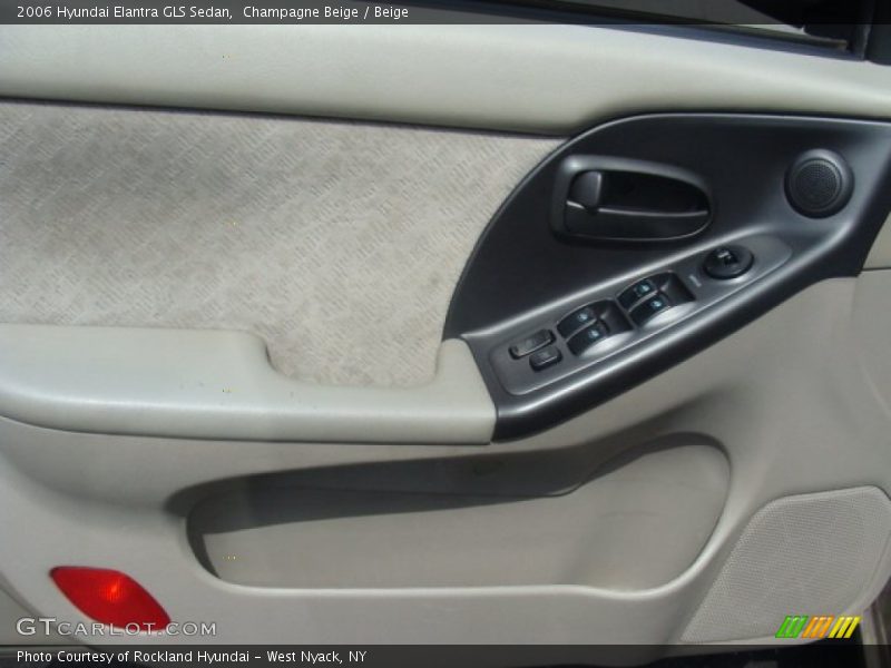 Champagne Beige / Beige 2006 Hyundai Elantra GLS Sedan