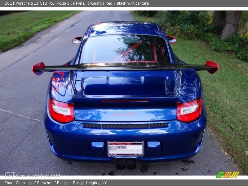 Aqua Blue Metallic/Guards Red / Black w/Alcantara 2011 Porsche 911 GT3 RS