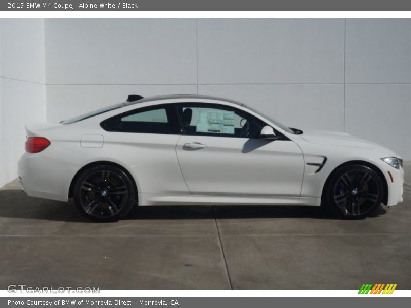 Alpine White / Black 2015 BMW M4 Coupe