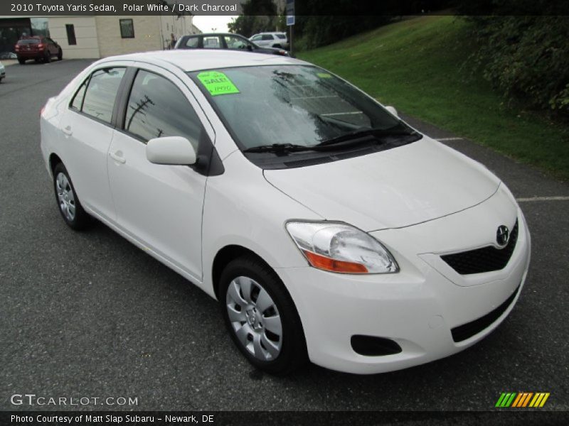 Polar White / Dark Charcoal 2010 Toyota Yaris Sedan