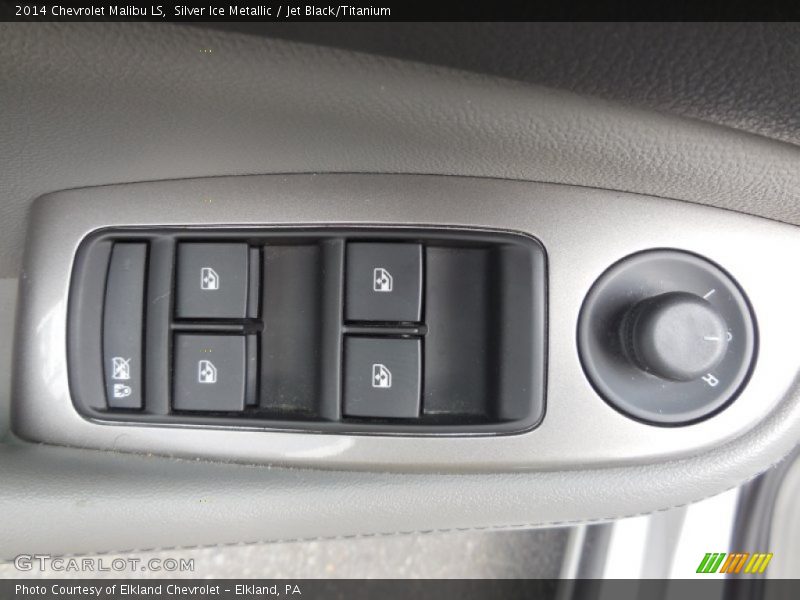 Silver Ice Metallic / Jet Black/Titanium 2014 Chevrolet Malibu LS