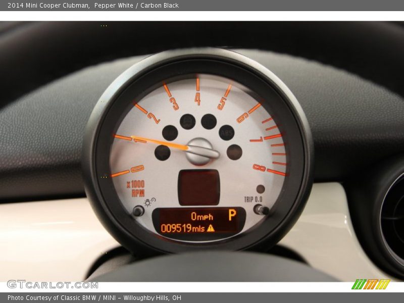 Pepper White / Carbon Black 2014 Mini Cooper Clubman
