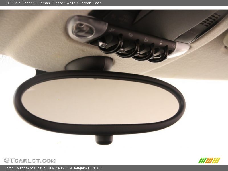 Pepper White / Carbon Black 2014 Mini Cooper Clubman