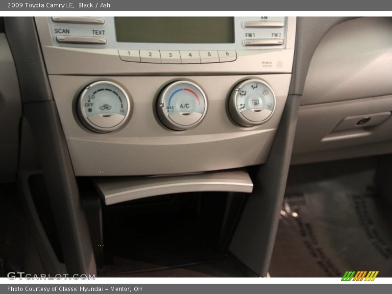 Black / Ash 2009 Toyota Camry LE