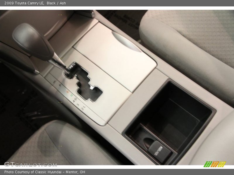 Black / Ash 2009 Toyota Camry LE