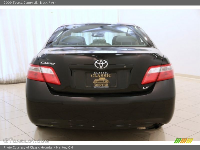 Black / Ash 2009 Toyota Camry LE