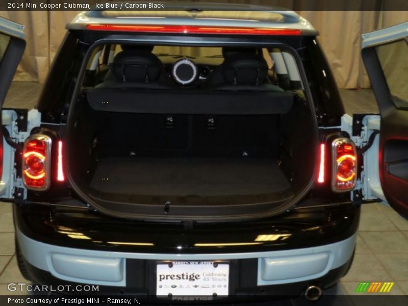 Ice Blue / Carbon Black 2014 Mini Cooper Clubman