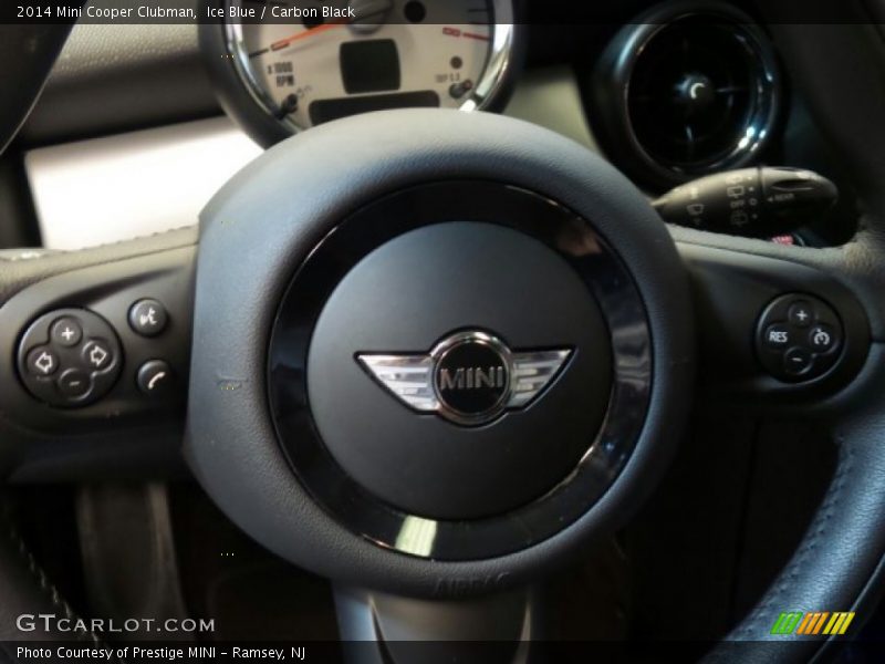 Ice Blue / Carbon Black 2014 Mini Cooper Clubman