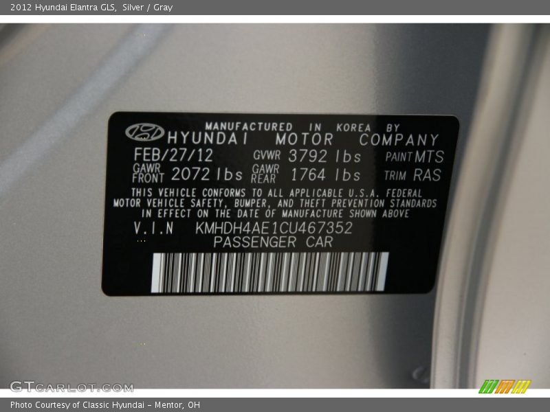 Silver / Gray 2012 Hyundai Elantra GLS