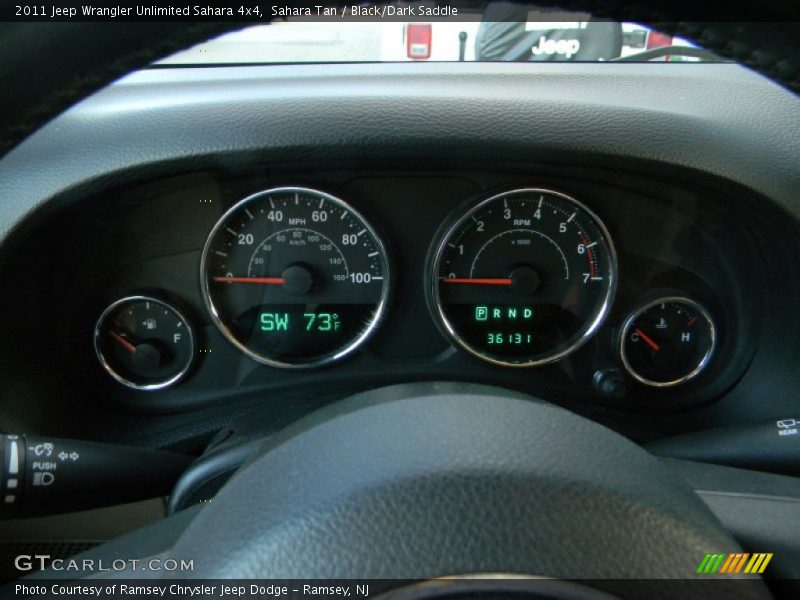 Sahara Tan / Black/Dark Saddle 2011 Jeep Wrangler Unlimited Sahara 4x4