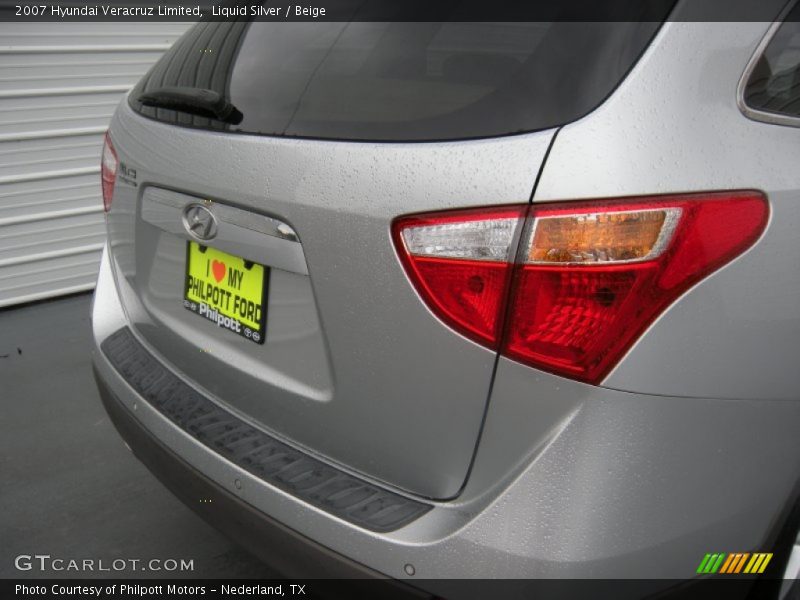 Liquid Silver / Beige 2007 Hyundai Veracruz Limited