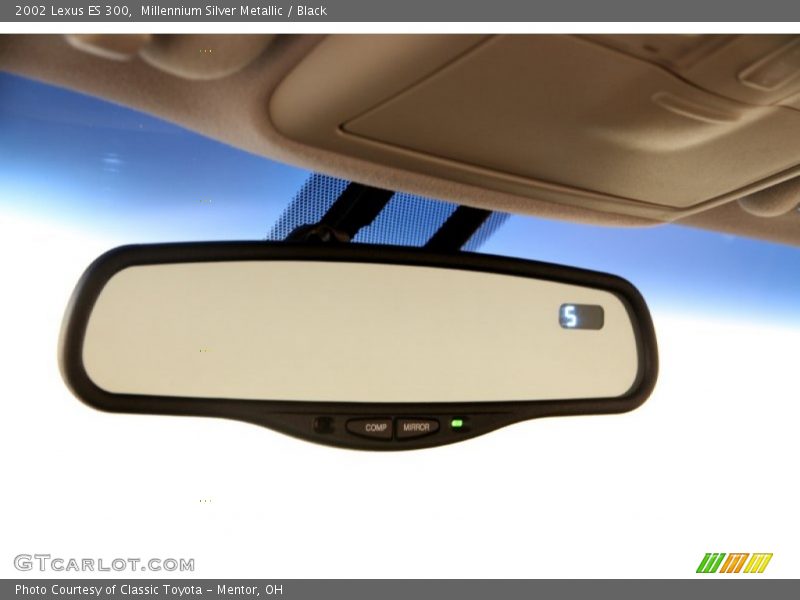 Millennium Silver Metallic / Black 2002 Lexus ES 300