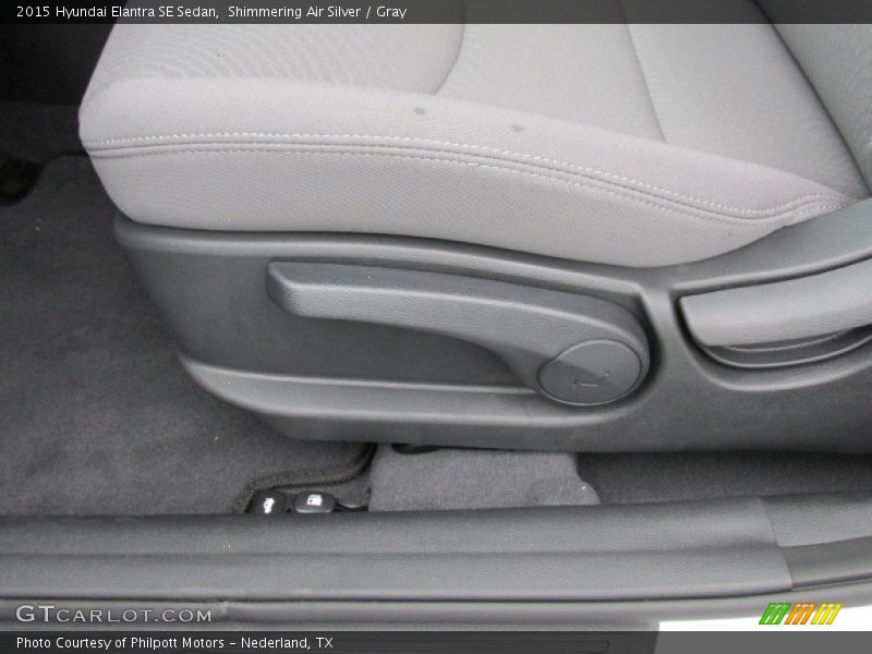 Shimmering Air Silver / Gray 2015 Hyundai Elantra SE Sedan