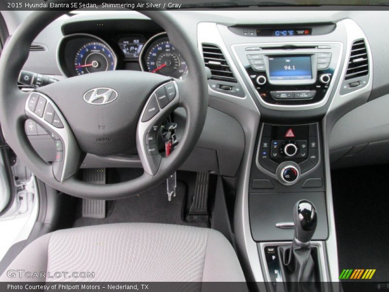 Shimmering Air Silver / Gray 2015 Hyundai Elantra SE Sedan
