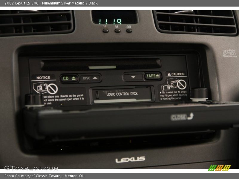 Millennium Silver Metallic / Black 2002 Lexus ES 300