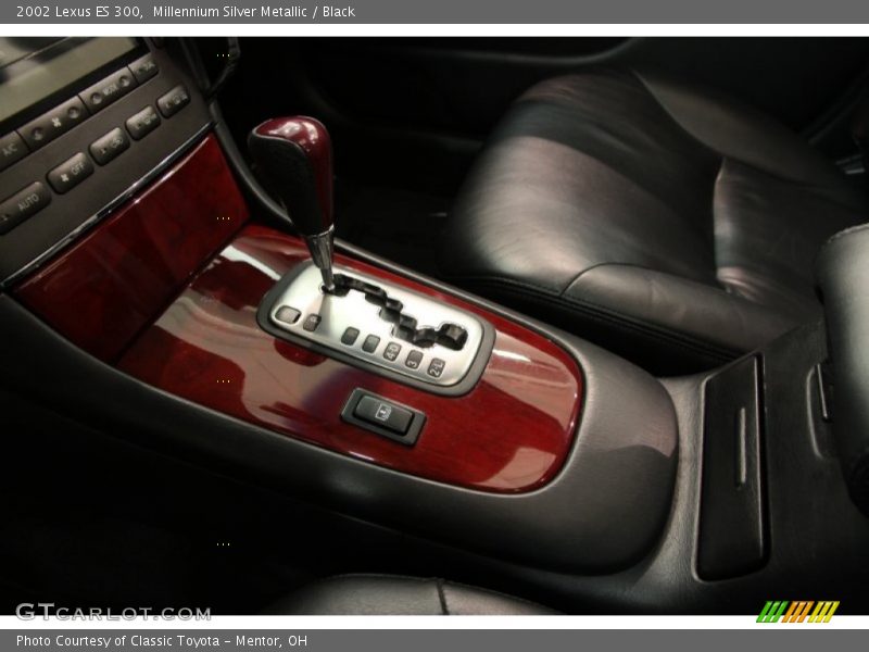 Millennium Silver Metallic / Black 2002 Lexus ES 300