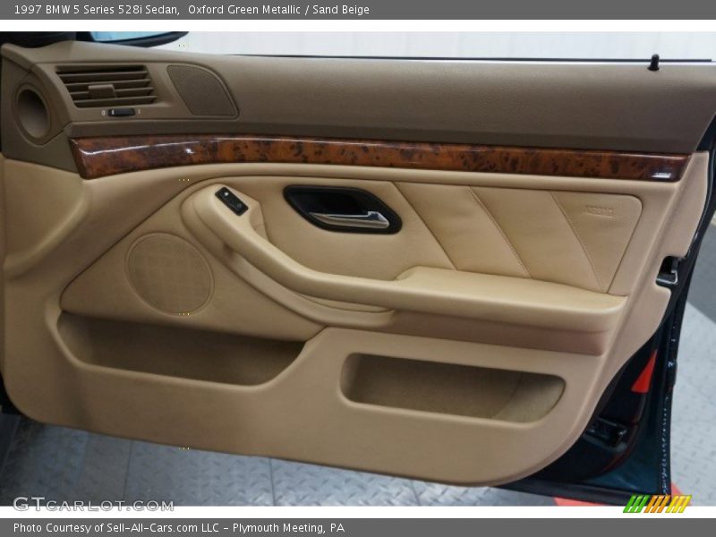 Oxford Green Metallic / Sand Beige 1997 BMW 5 Series 528i Sedan