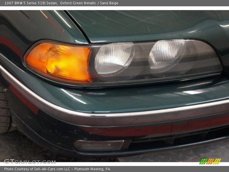 Oxford Green Metallic / Sand Beige 1997 BMW 5 Series 528i Sedan