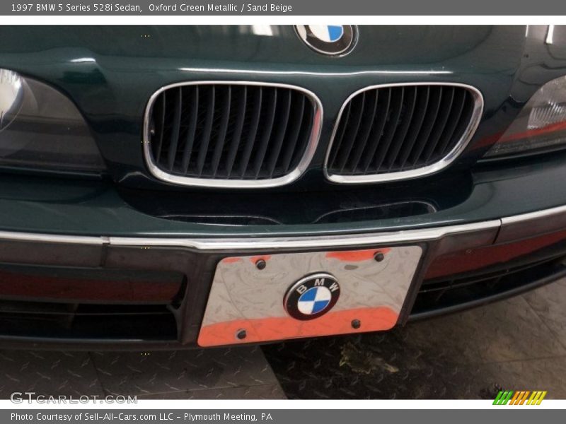 Oxford Green Metallic / Sand Beige 1997 BMW 5 Series 528i Sedan