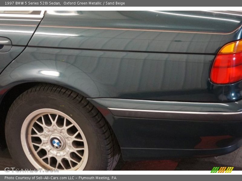 Oxford Green Metallic / Sand Beige 1997 BMW 5 Series 528i Sedan