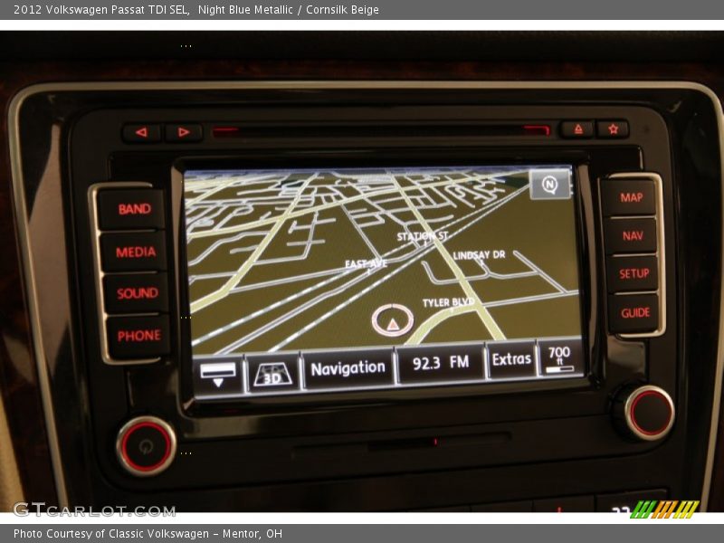 Navigation of 2012 Passat TDI SEL